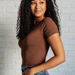 Everyday Scoop Neck Short Sleeve Top in Coffee