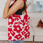 Lazy Daisy Knit Bag in Red